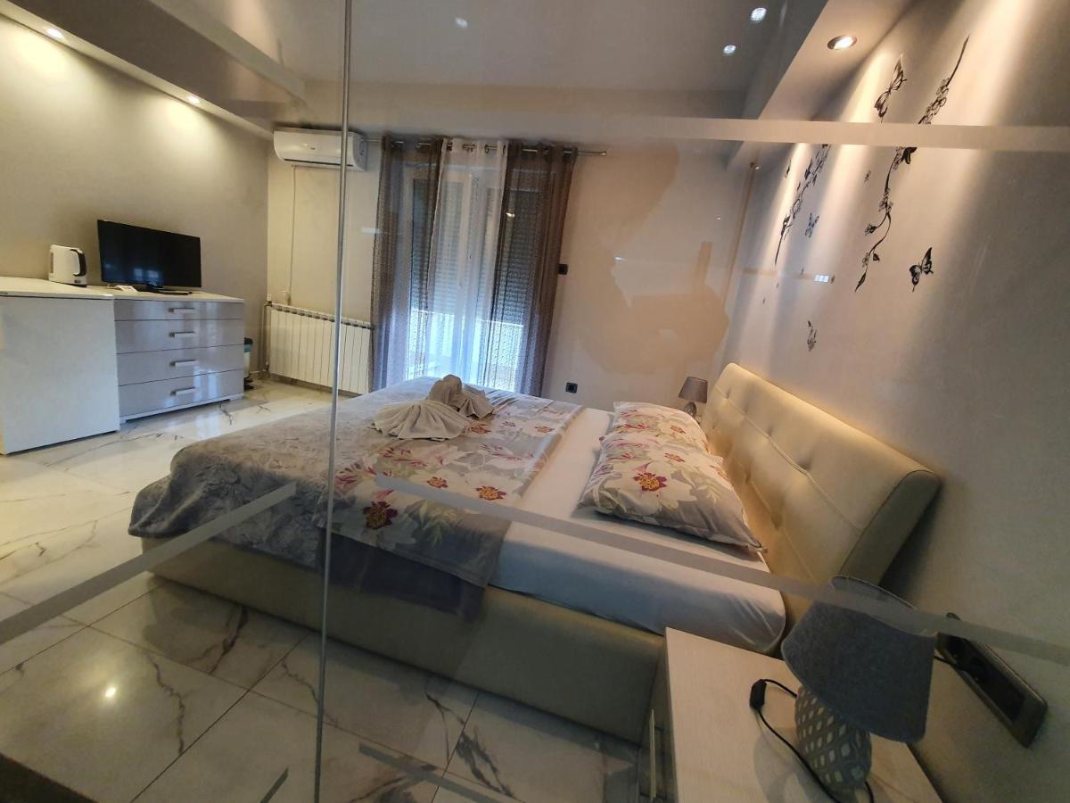 Apartments & Rooms Krk Krk Town Exterior foto