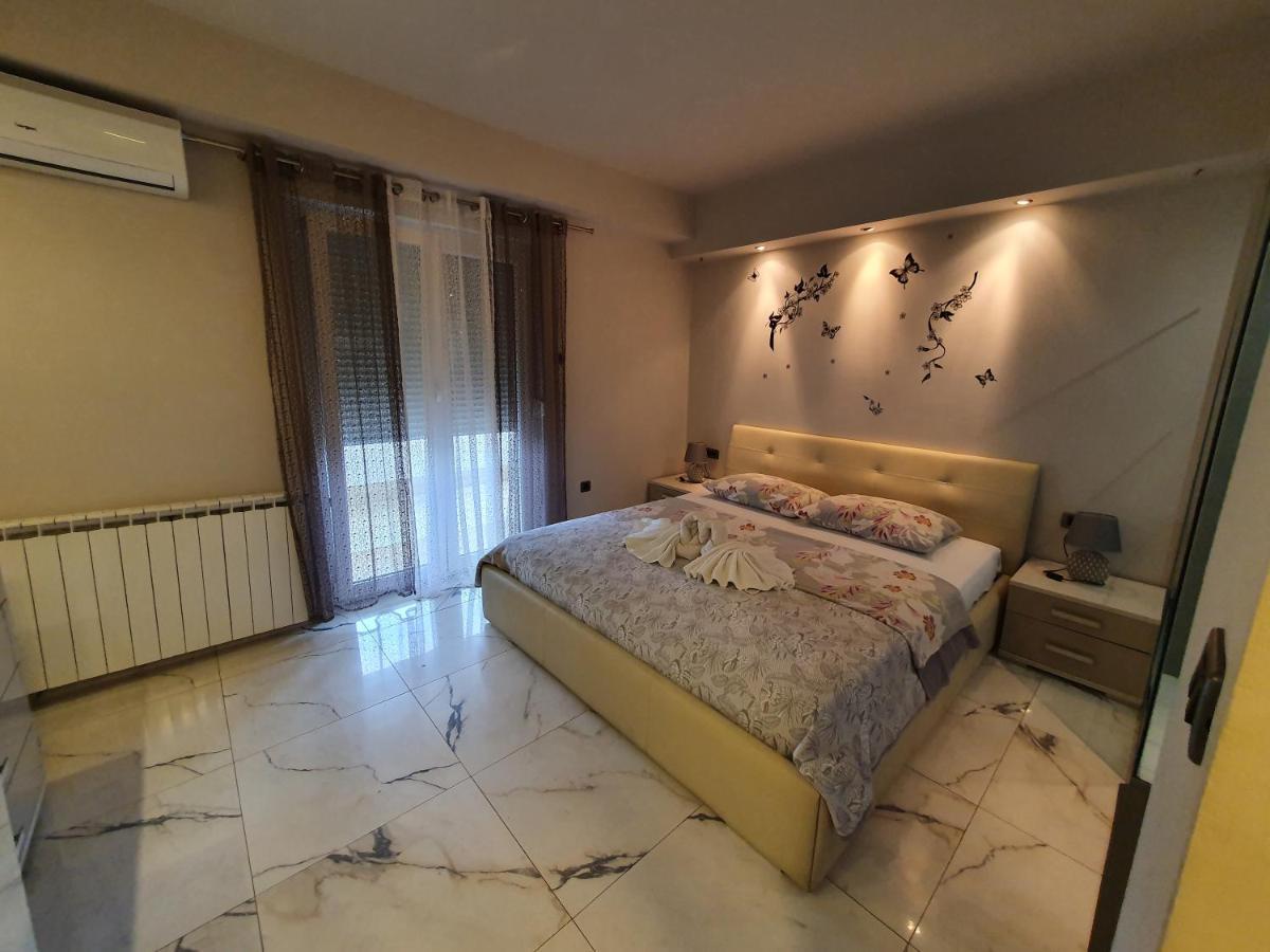Apartments & Rooms Krk Krk Town Exterior foto